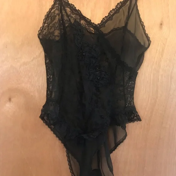 Victoria’s Secret Vintage Gold Label Black Lace Teddy - Picture 6 of 9